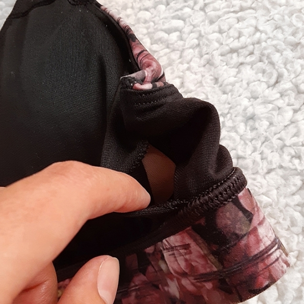 LULULEMON ATHLETICA Nulux Energy Peony Print Strappy Sports Bra Size 4 / XSmall - Picture 7 of 11